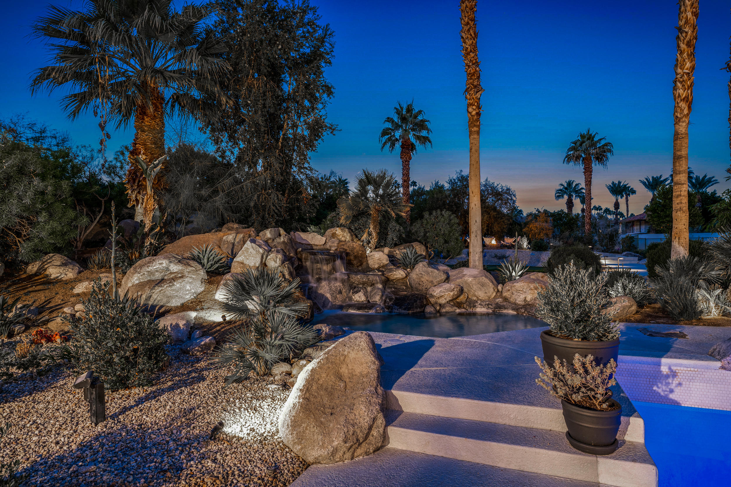 594 West Stevens Road, Unit A Palm Springs, CA 92262 - Photo 71 of 133 068A1811