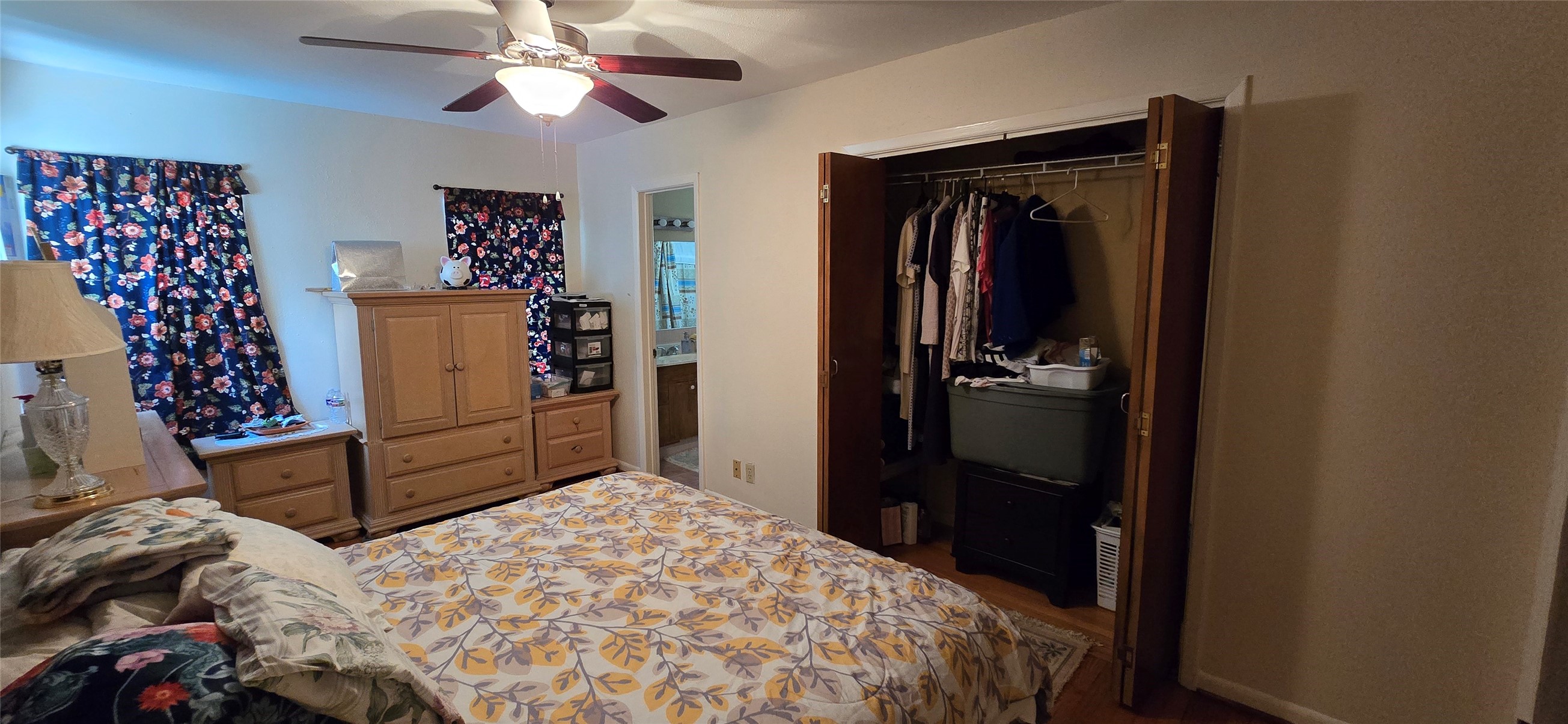 7210 Leader Street Houston, TX 77074 - Photo 13 of 36