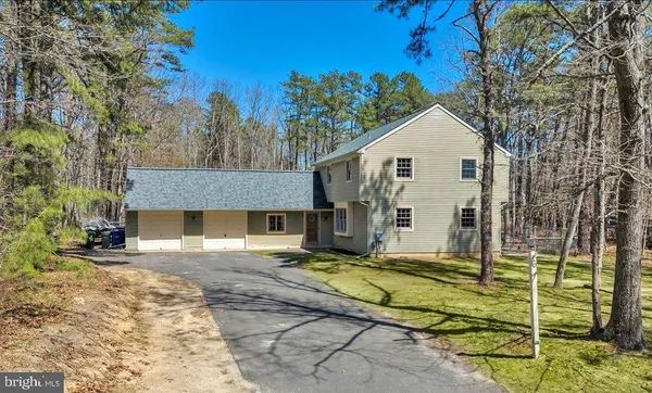 $602,500 | 6 Vale Drive, Tabernacle, NJ 08088