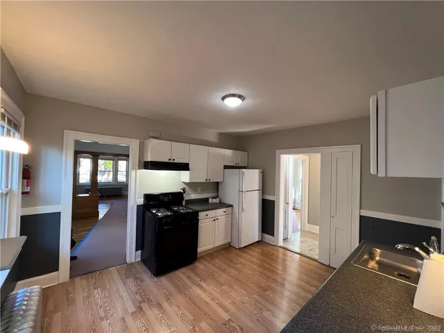 $1,850 | 953 West Boulevard, Hartford, CT 06106