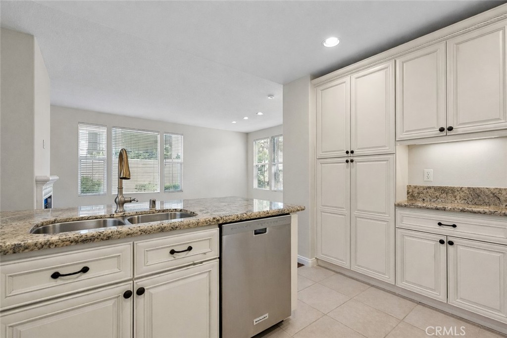 9 Diamant Way Aliso Viejo, CA 92656 - Photo 11 of 33