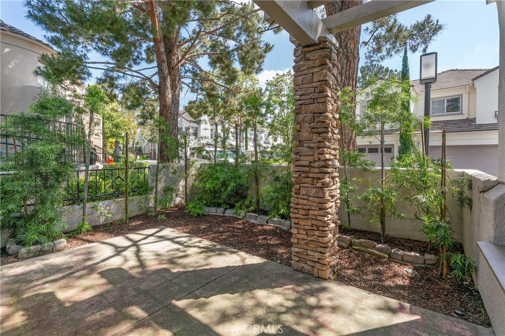 9 Diamant Way Aliso Viejo, CA 92656 - Photo 26 of 33 a view of a pathway with a tree