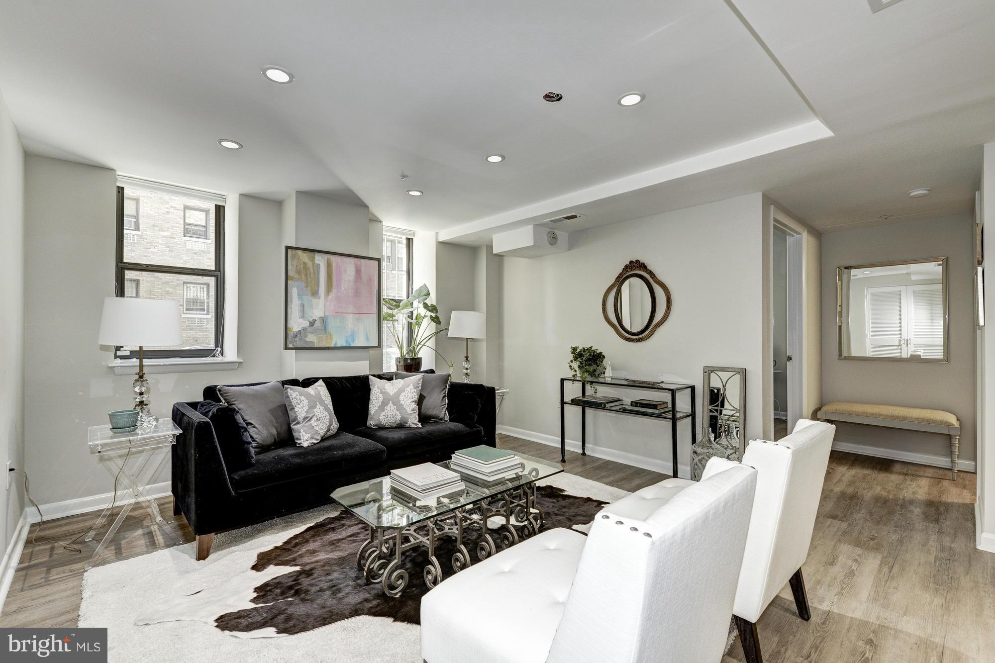 2633 Adams Mill Road Northwest, Unit B4 Washington, DC 20009 - Photo 8 of 14 Bright and serene living room