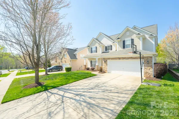 $630,000 | 10346 Falling Leaf Drive Northwest, Concord, NC 28027