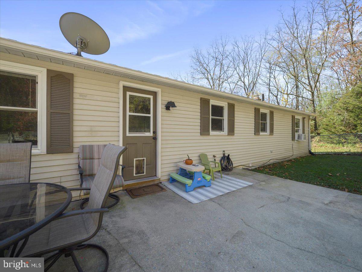 2731 Jack Road Chambersburg, PA 17202 - Photo 25 of 29 Patio