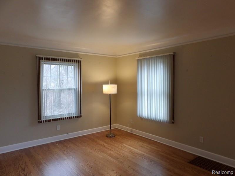 23210 Sibley Road Riverview, MI 48193 - Photo 14 of 39 Gallery Image 14