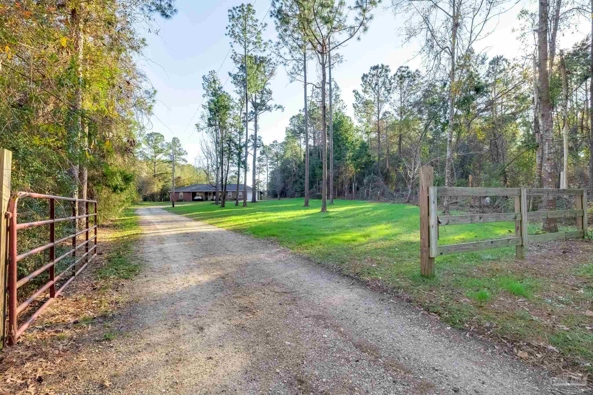 1923 Schnoor Road Jay, FL 32565 - Photo 2 of 48 Gallery Image 2