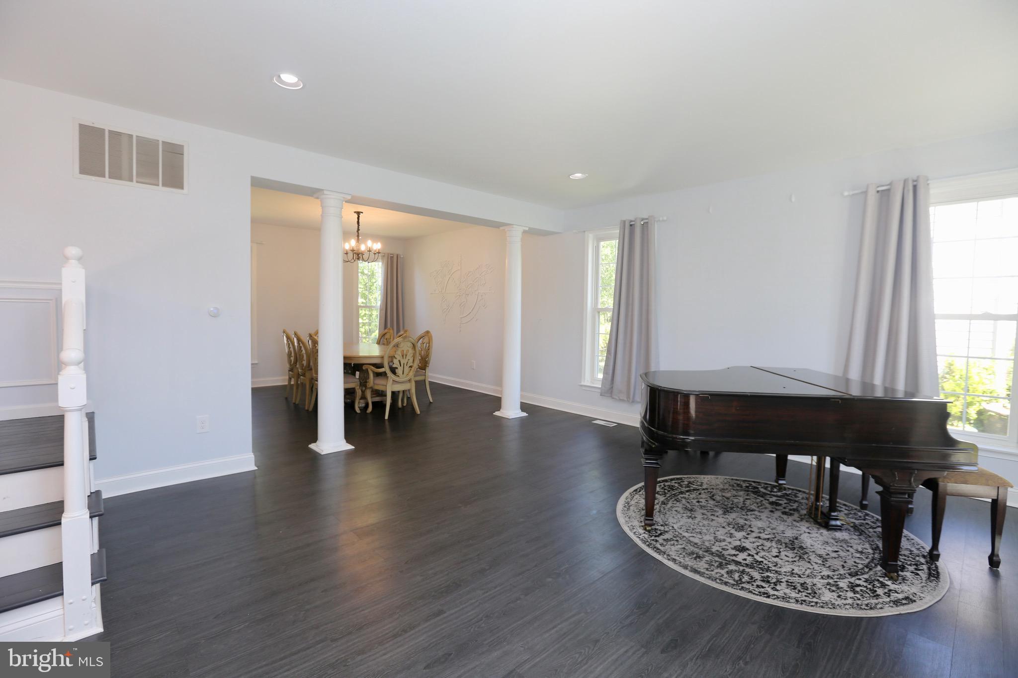 16 Cotswold Way Sewell, NJ 08080 - Photo 6 of 52 a living room with furniture and wooden floor