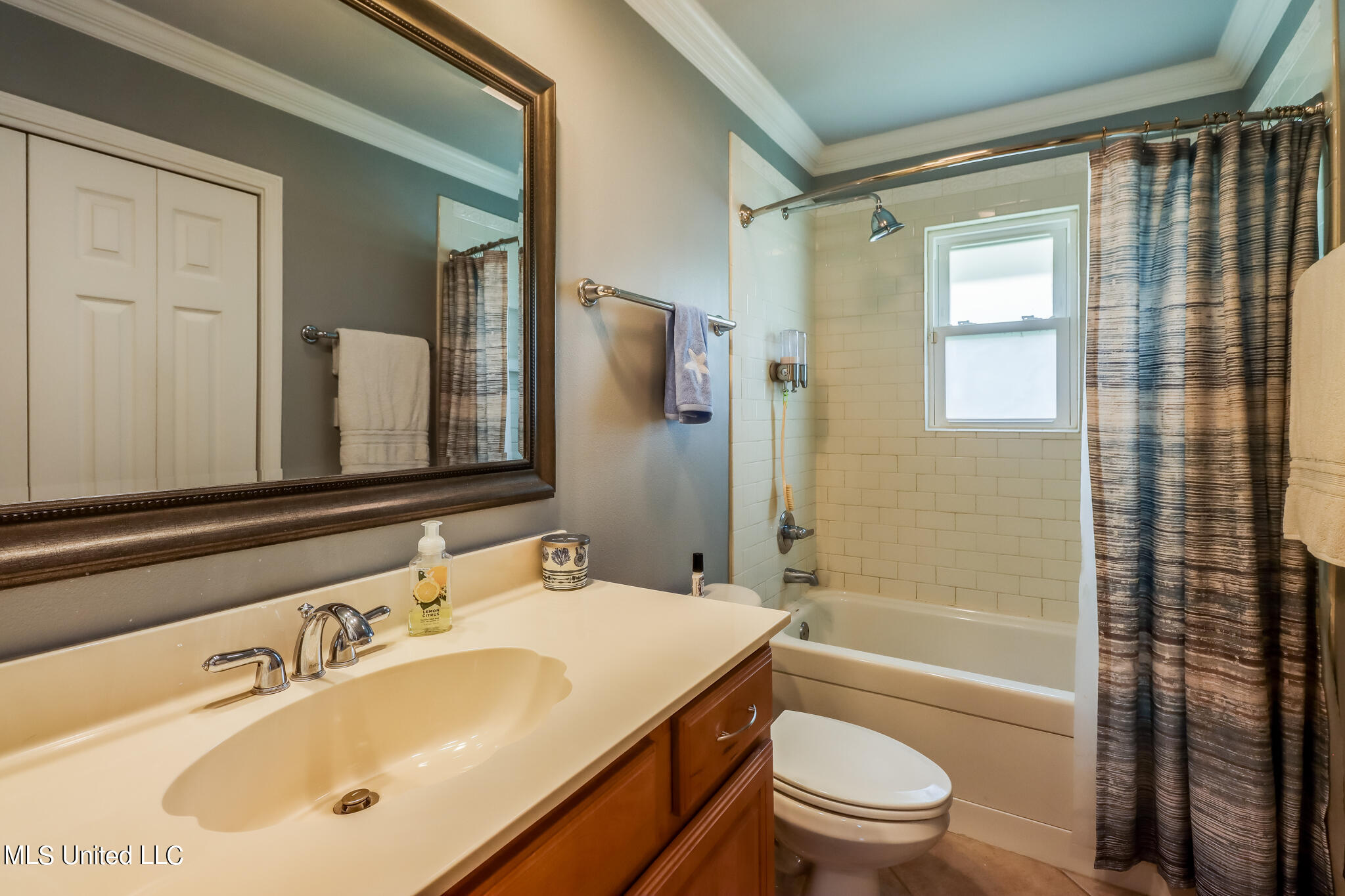 495 Prentiss Road Pass Christian, MS 39571 - Photo 22 of 43 Bathroom 2