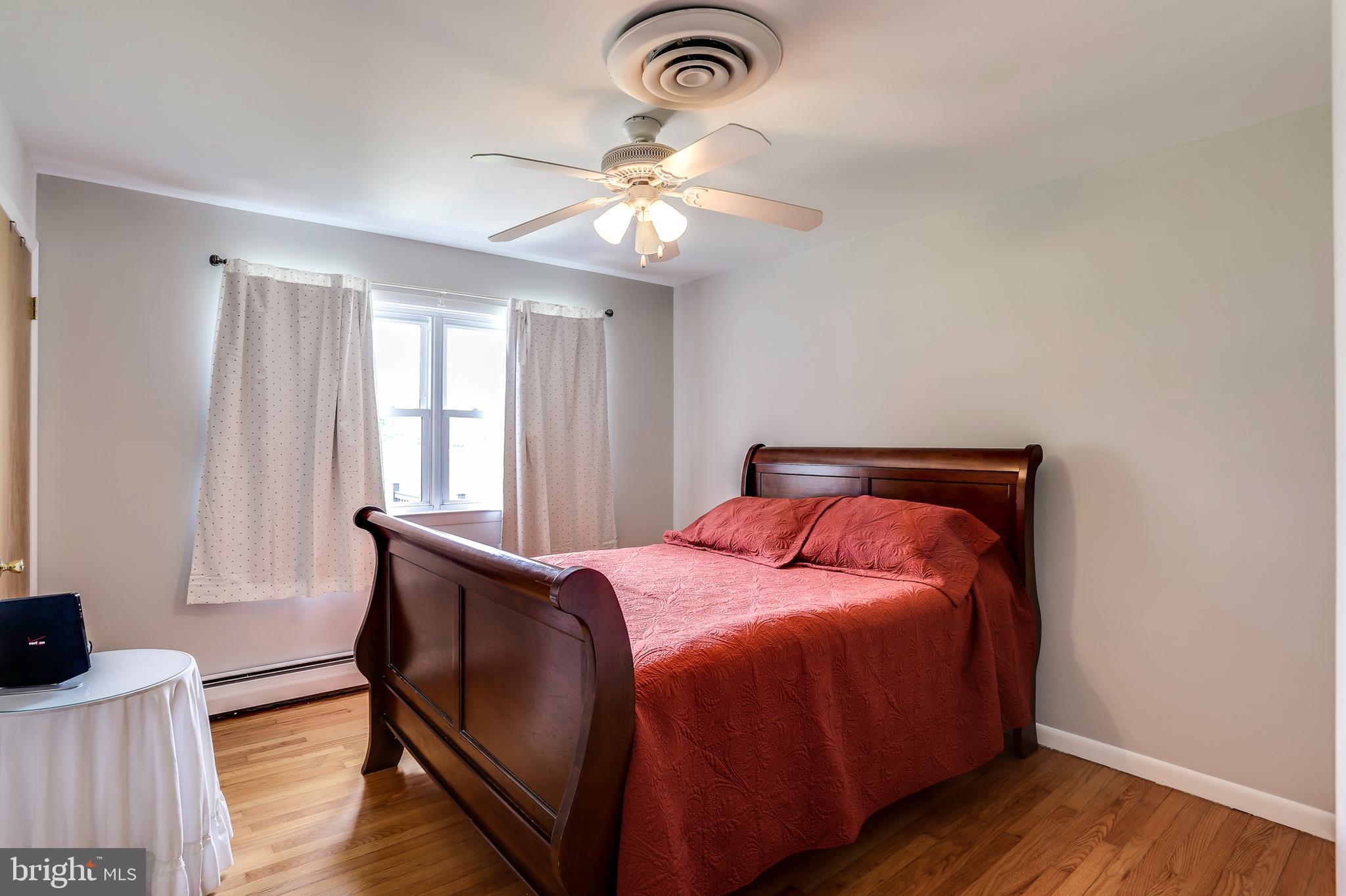 4930 Solomons Island Road Harwood, MD 20776 - Photo 15 of 31 Bedroom #2