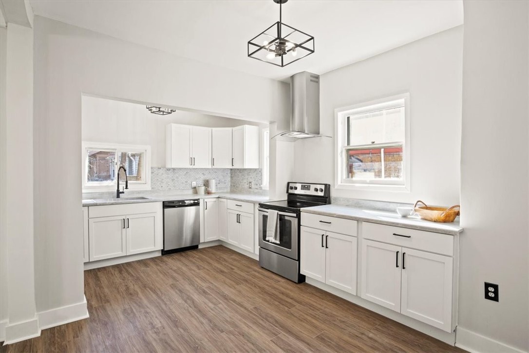 1061 Bay Street Rochester, NY 14609 - Photo 11 of 27