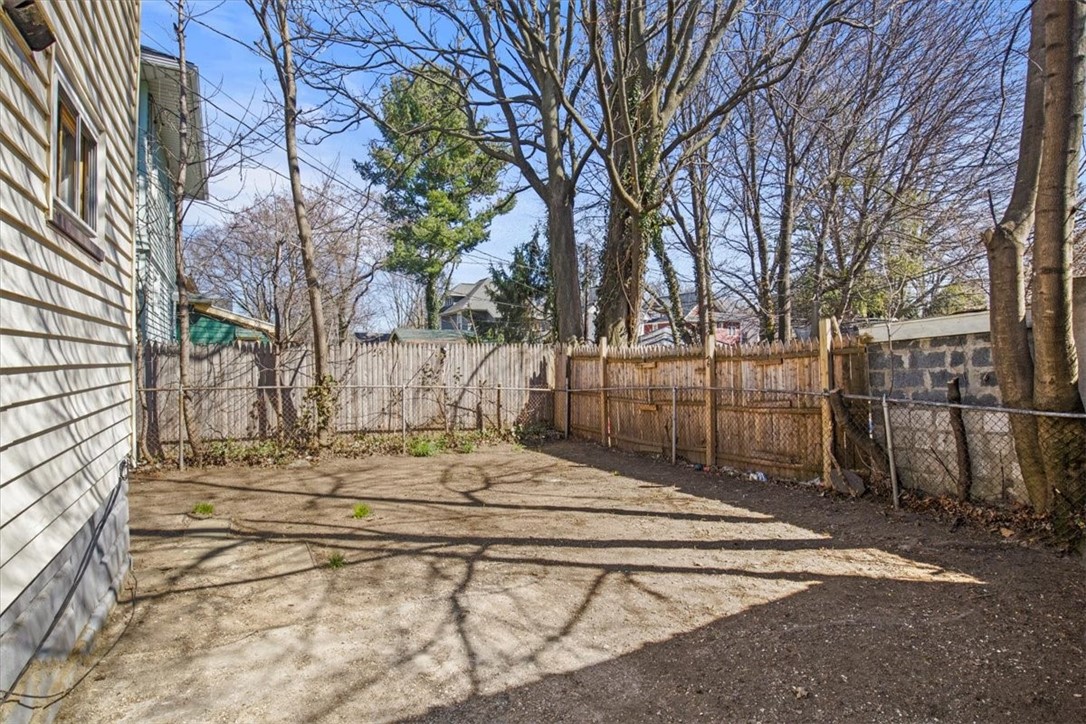 1061 Bay Street Rochester, NY 14609 - Photo 26 of 27