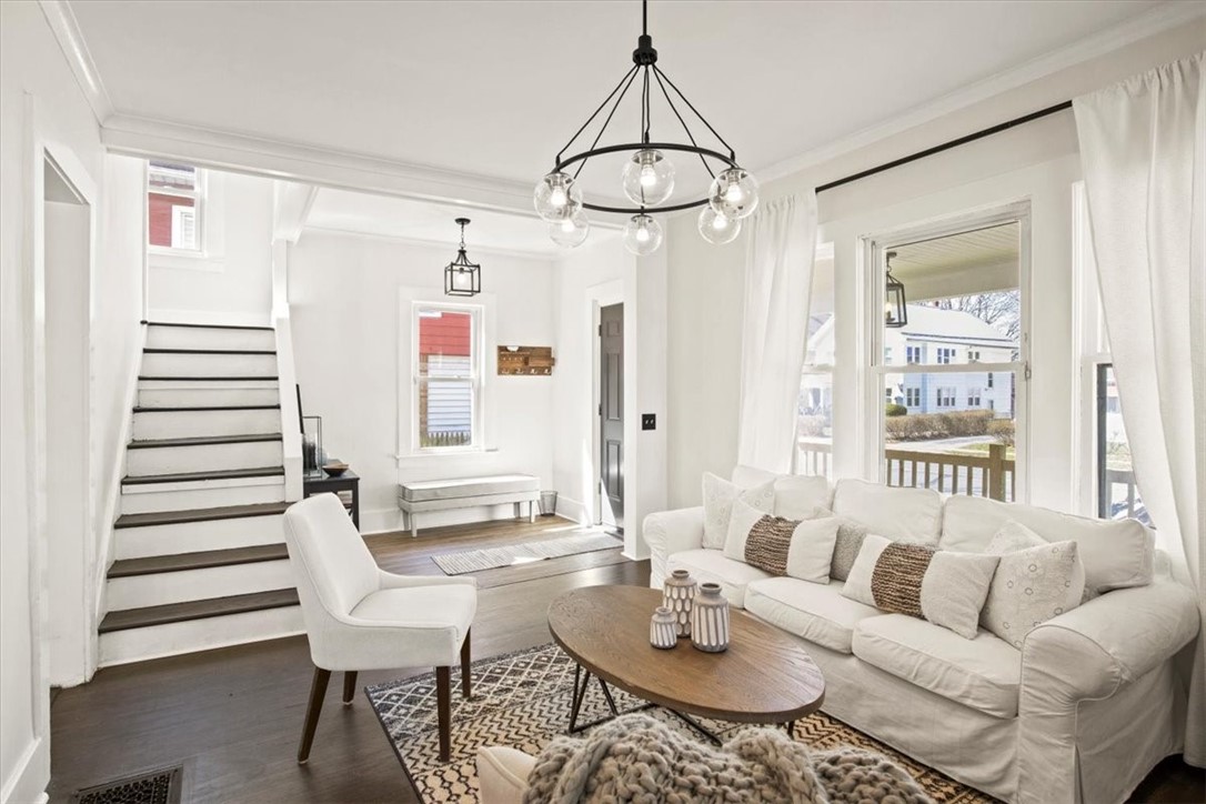 1061 Bay Street Rochester, NY 14609 - Photo 7 of 27