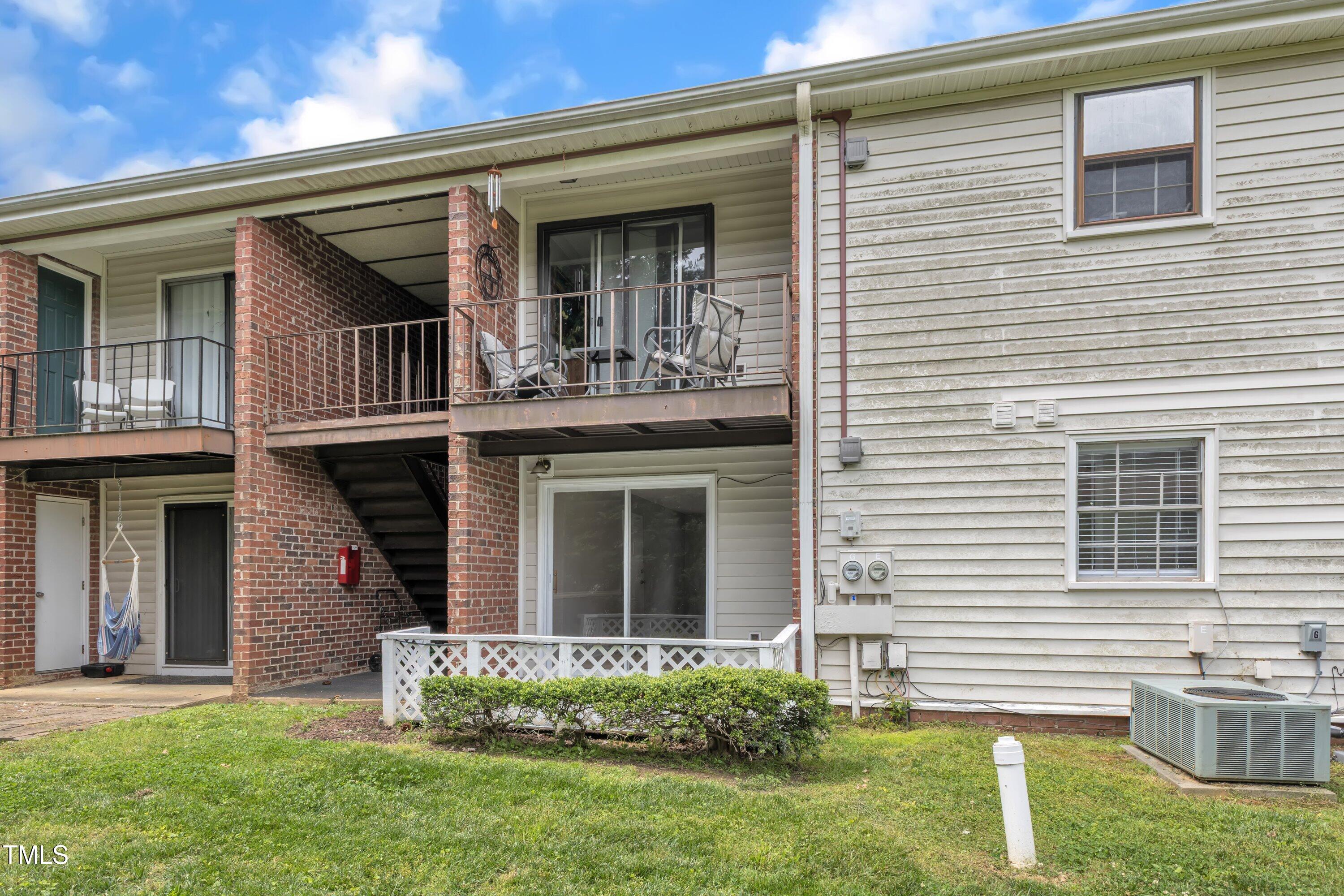 5602 Falls Of Neuse Road, Unit E Raleigh, NC 27609 - Photo 31 of 37 31-5602 Falls of Neuse Rd Unit E-25