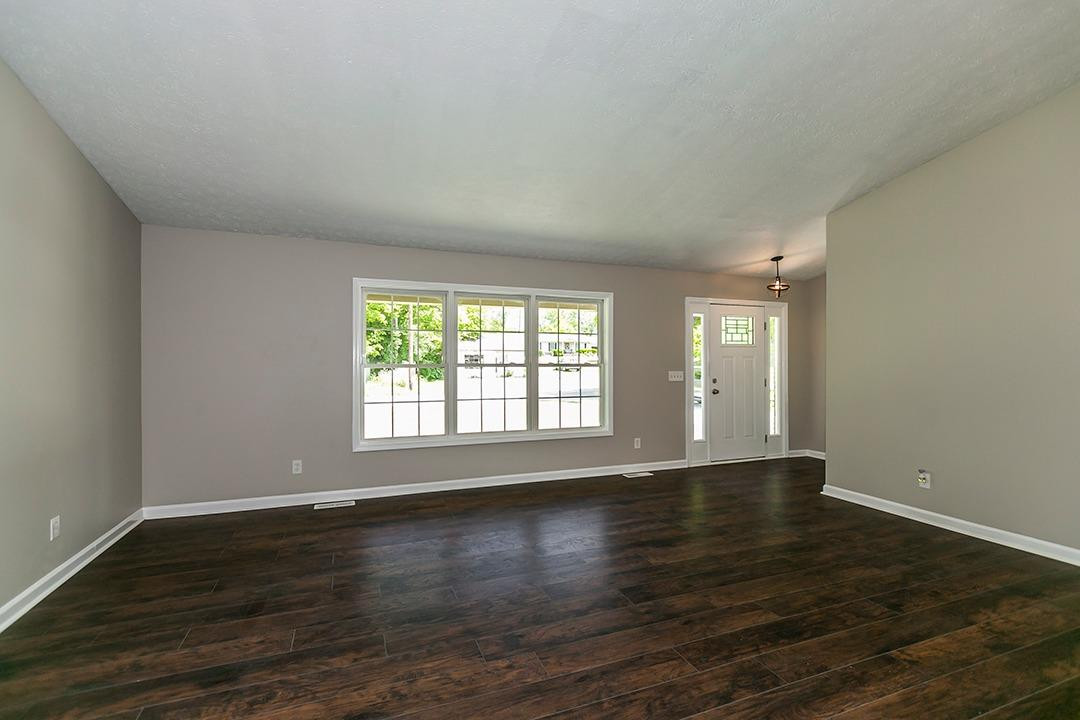 1032 Logana Road Nicholasville, KY 40356 - Photo 3 of 27 Listing Photo