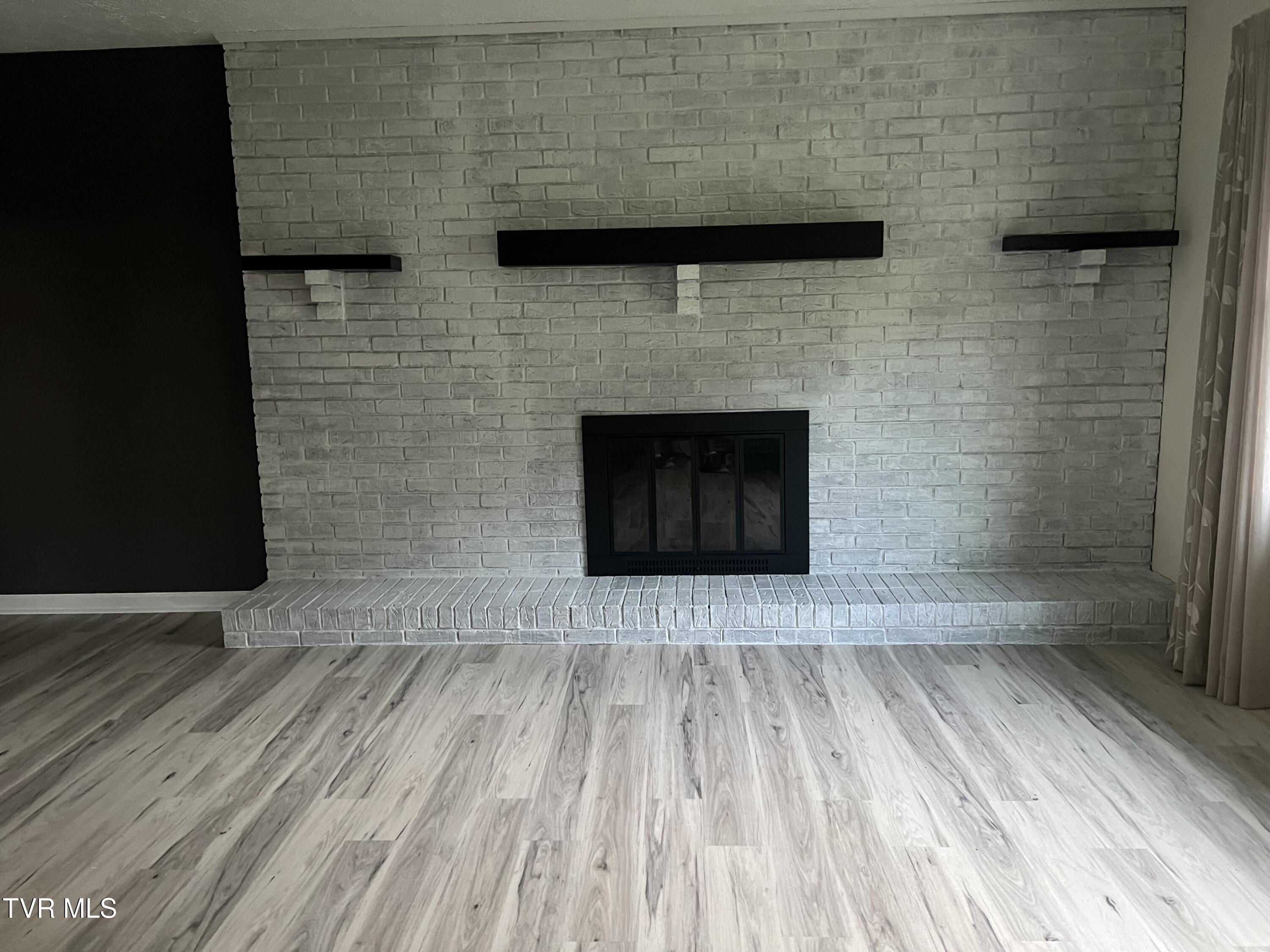 737 Foothills Road Kingsport, TN 37663 - Photo 29 of 80 IMG_5460