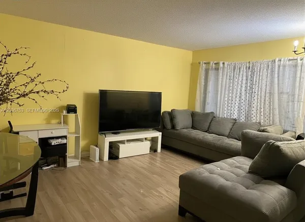 $90,000 | 2301 Northwest 41st Avenue, Unit 102, Lauderhill, FL 33313