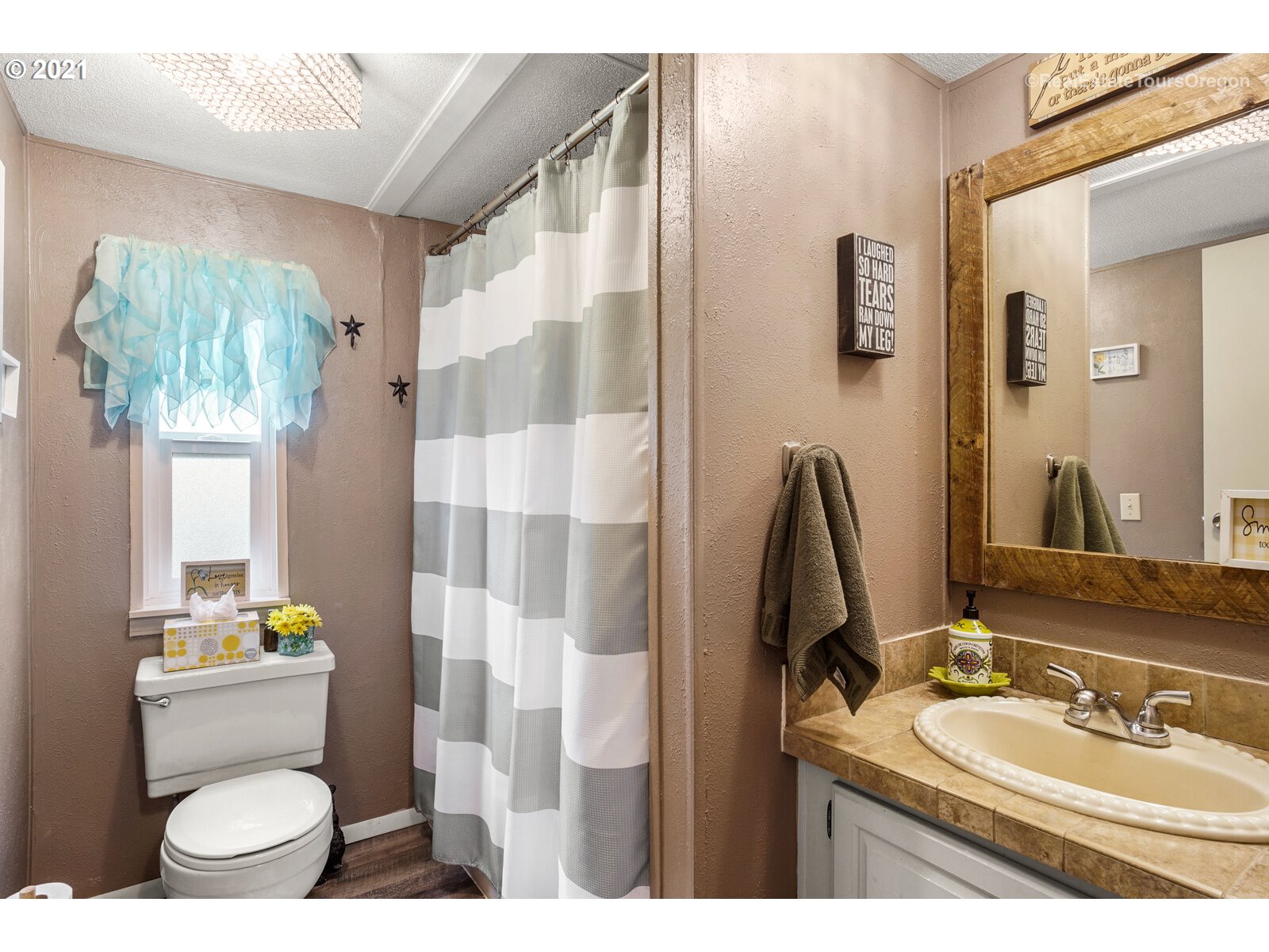 48500 Northwest Hillside Road Forest Grove, OR 97116 - Photo 23 of 32 Gallery Image 23