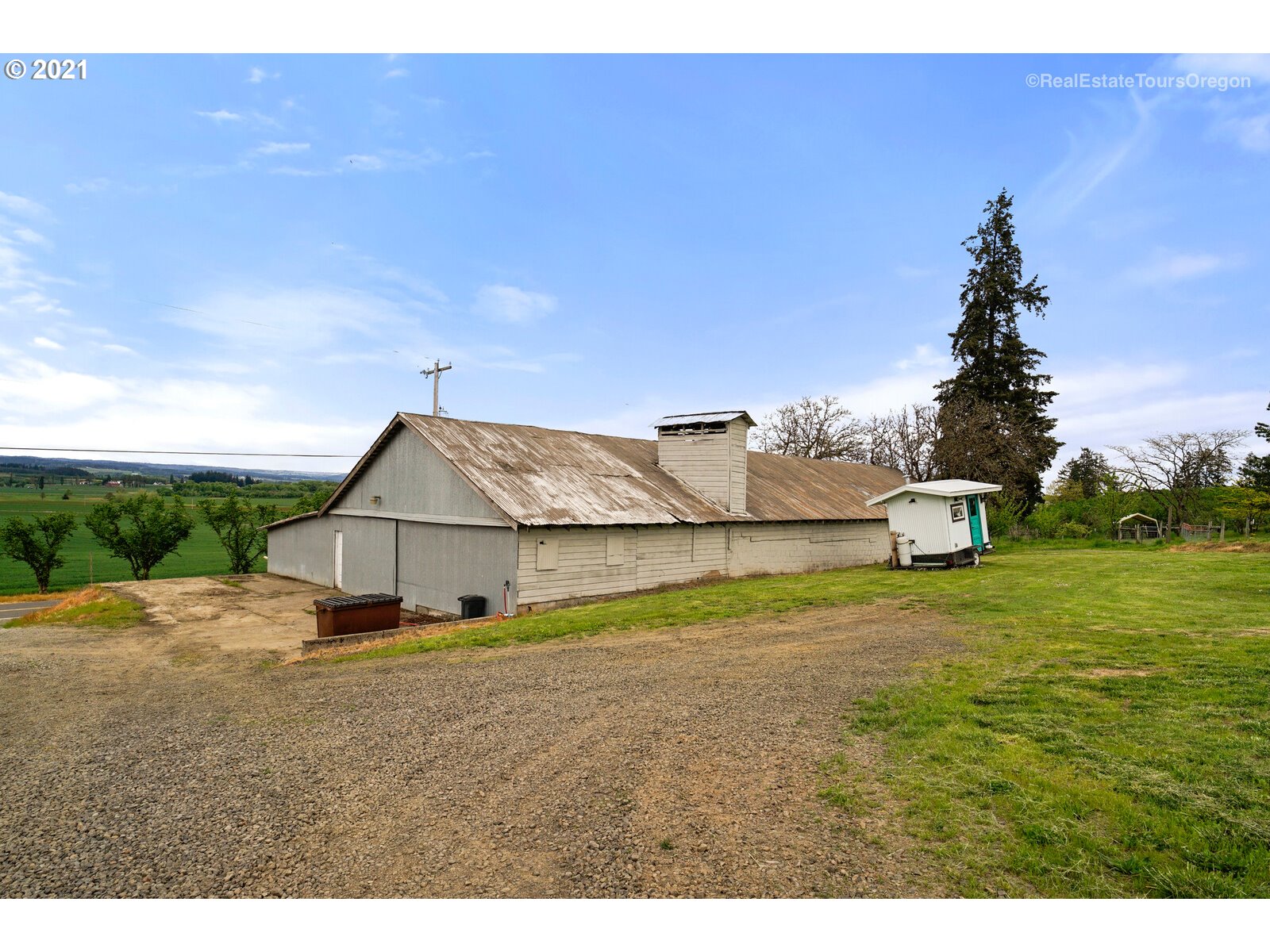 48500 Northwest Hillside Road Forest Grove, OR 97116 - Photo 31 of 32 Gallery Image 31