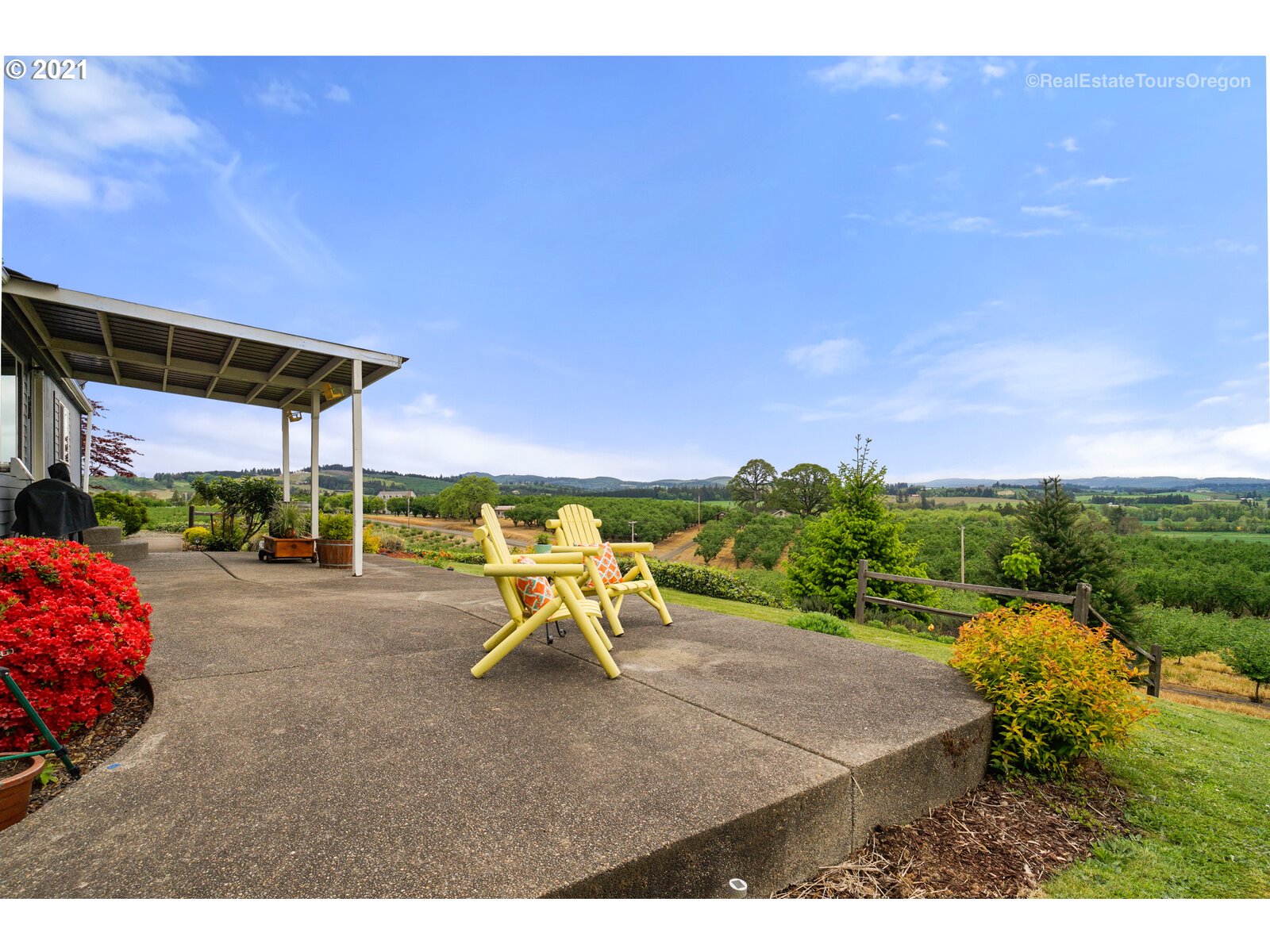 48500 Northwest Hillside Road Forest Grove, OR 97116 - Photo 6 of 32 Gallery Image 6