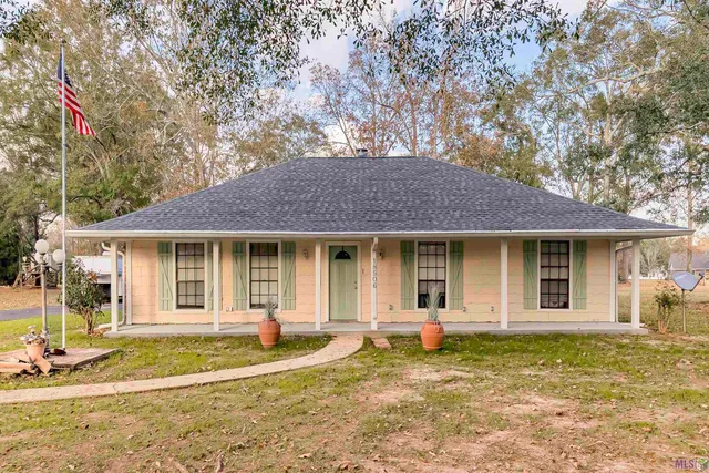 $325,000 | 18506 Belle Grove Road, Prairieville, LA 70769