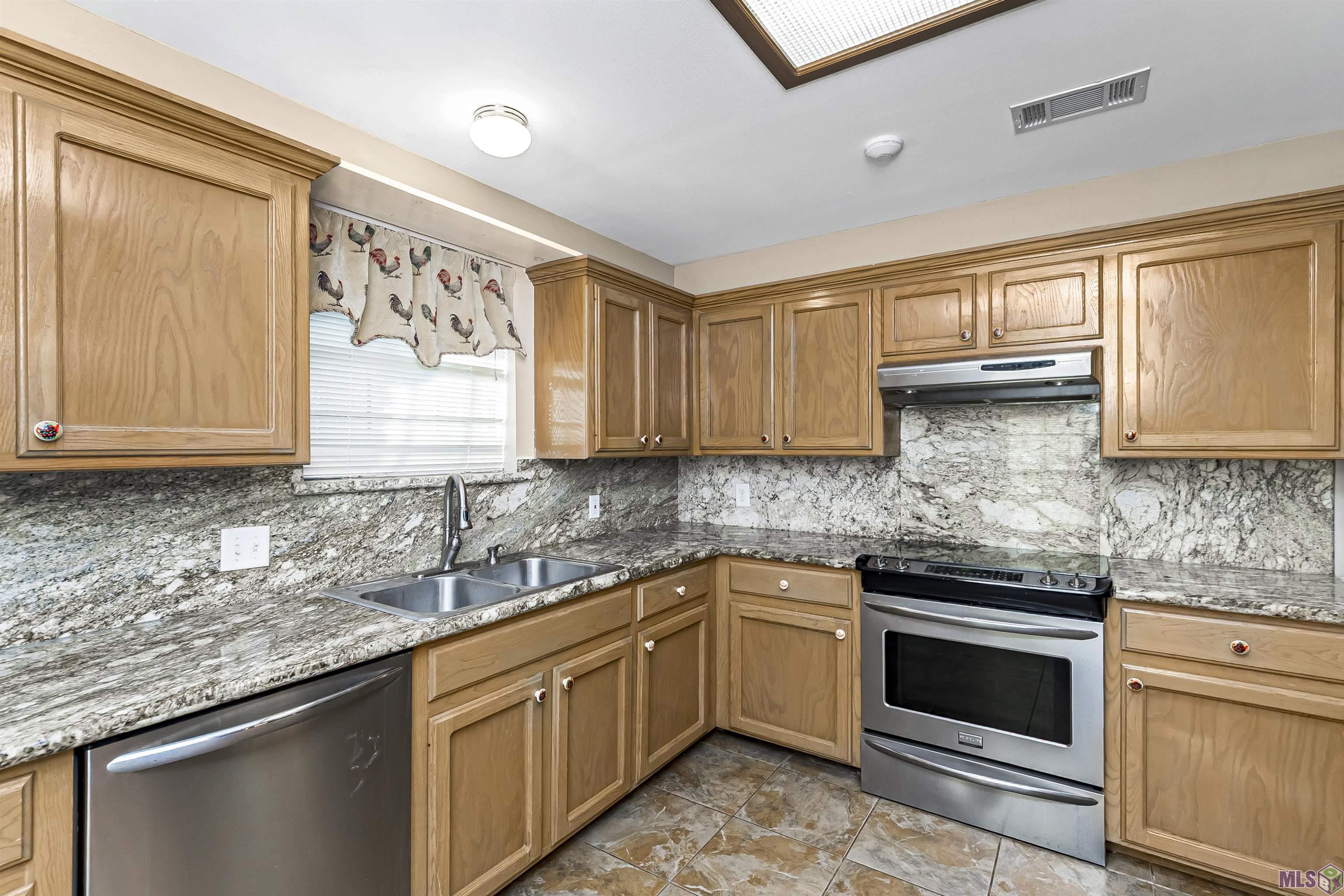 18506 Belle Grove Road Prairieville, LA 70769 - Photo 9 of 20