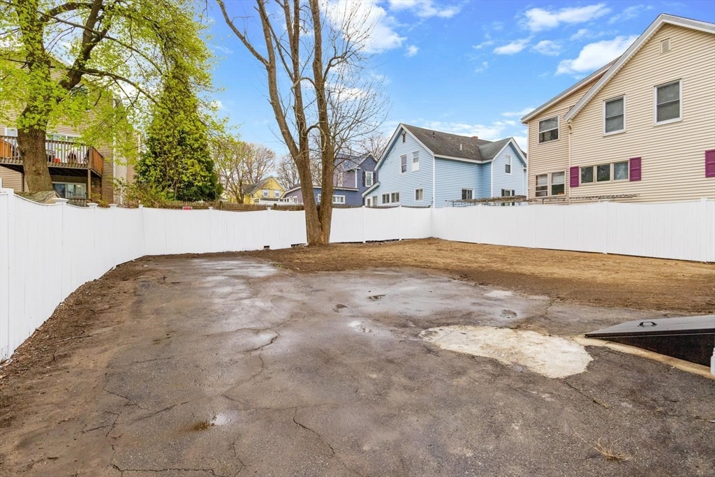 94 D Street Lowell, MA 01851 - Photo 29 of 35