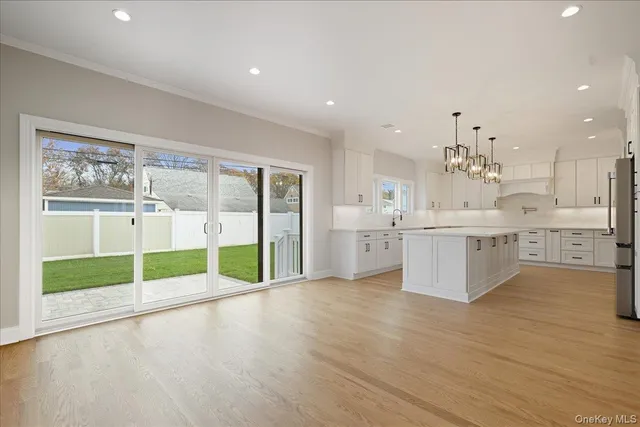 $1,775,000 | 39 Cobalt Lane, Westbury, NY 11590