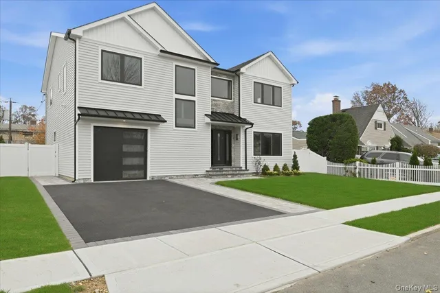 $1,775,000 | 39 Cobalt Lane, Westbury, NY 11590