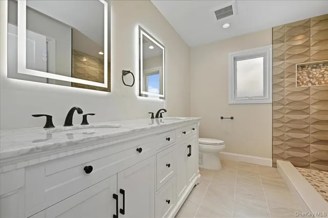 $1,775,000 | 39 Cobalt Lane, Westbury, NY 11590