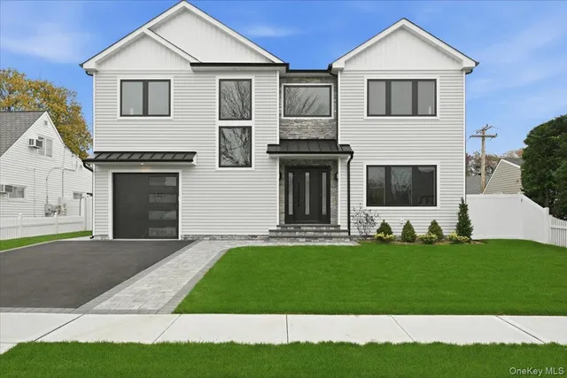 $1,775,000 | 39 Cobalt Lane, Westbury, NY 11590