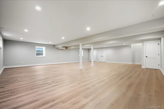 $1,775,000 | 39 Cobalt Lane, Westbury, NY 11590