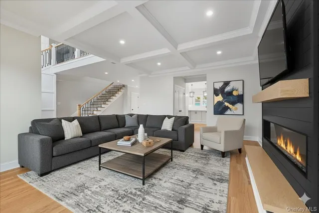 $1,775,000 | 39 Cobalt Lane, Westbury, NY 11590