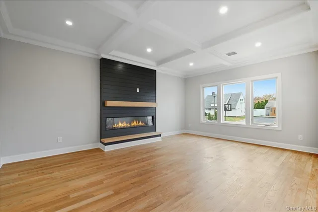 $1,775,000 | 39 Cobalt Lane, Westbury, NY 11590