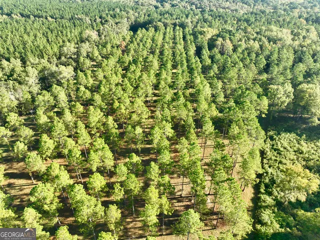 a view of a lake view