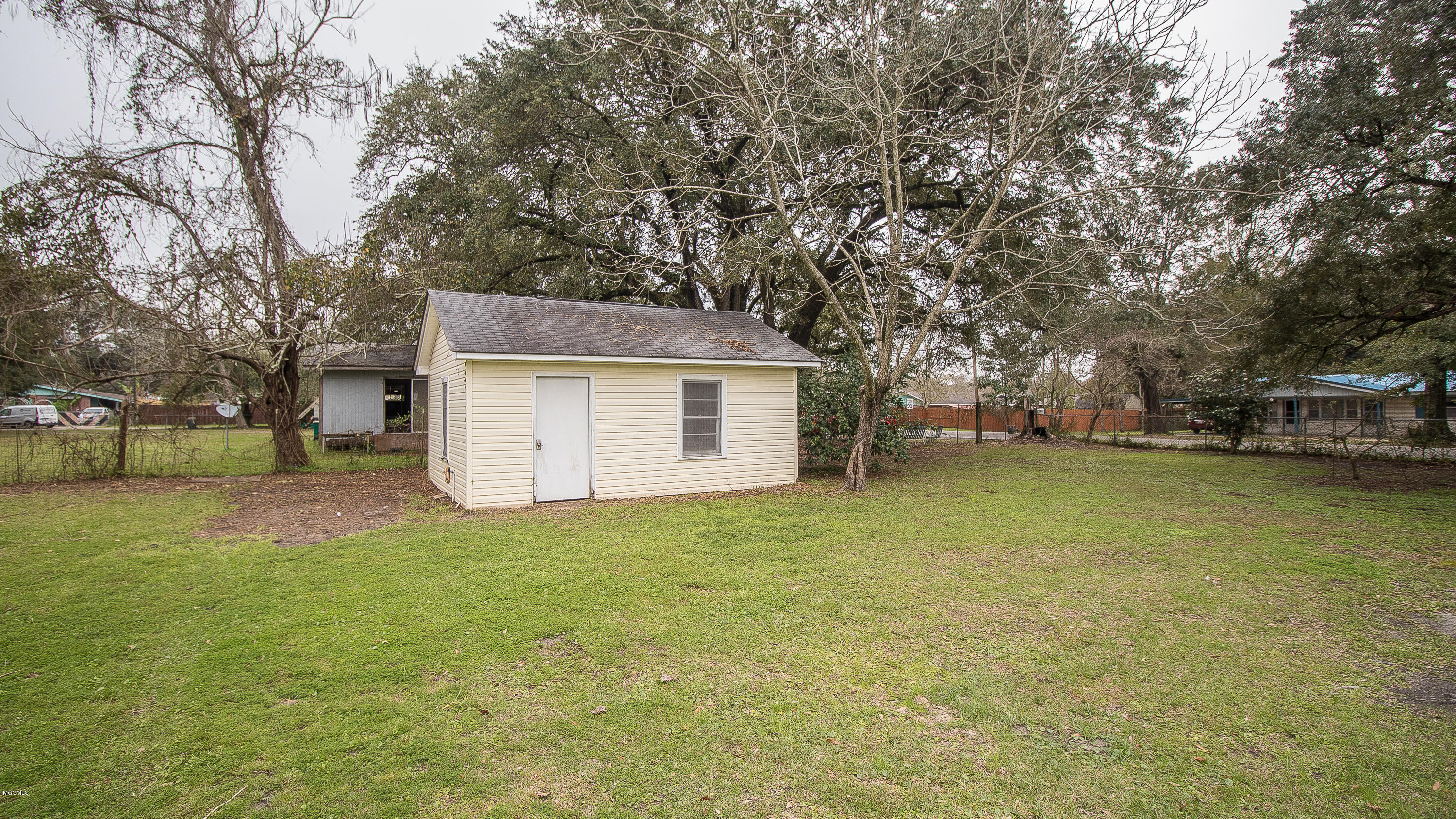 601 East Old Pass Road Long Beach, MS 39560 - Photo 13 of 16 2nd Shop