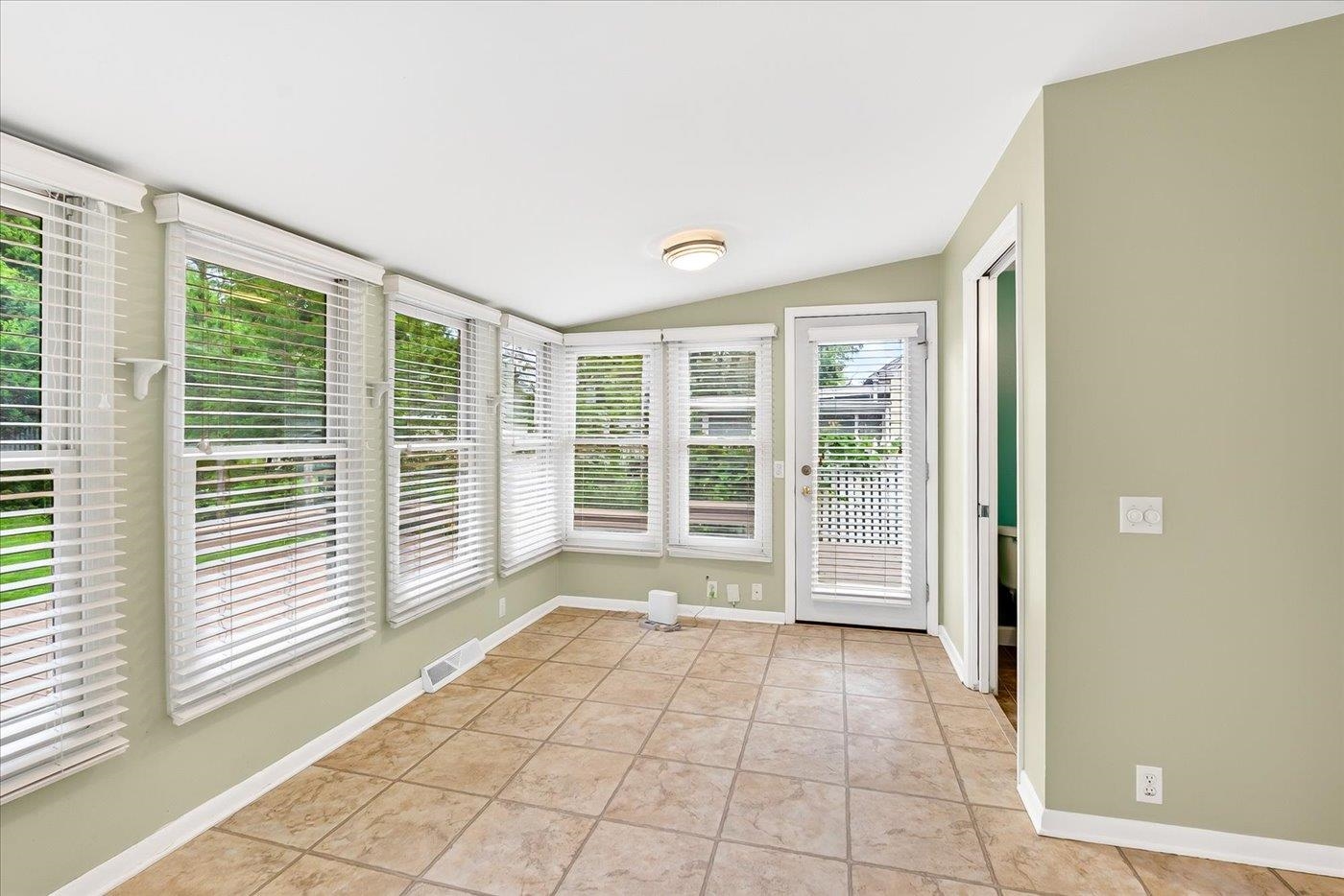 4186 Nakoma Road Madison, WI 53711 - Photo 22 of 42