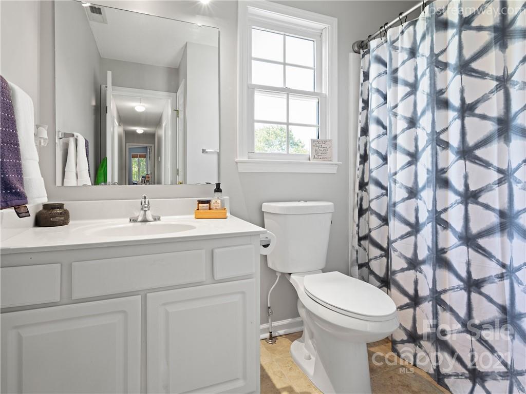 12 Barberry Road Fletcher, NC 28732 - Photo 21 of 24 Gallery Image 21