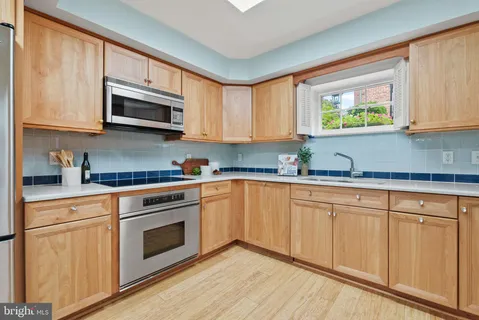 $1,378,500 | 116 Cameron Mews, Alexandria, VA 22314