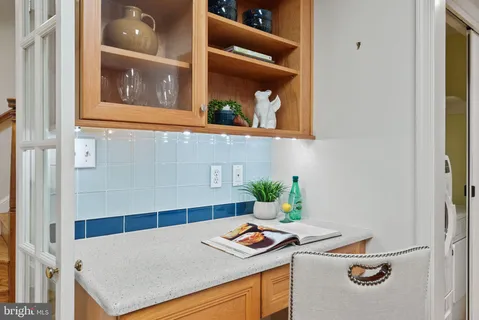 $1,378,500 | 116 Cameron Mews, Alexandria, VA 22314