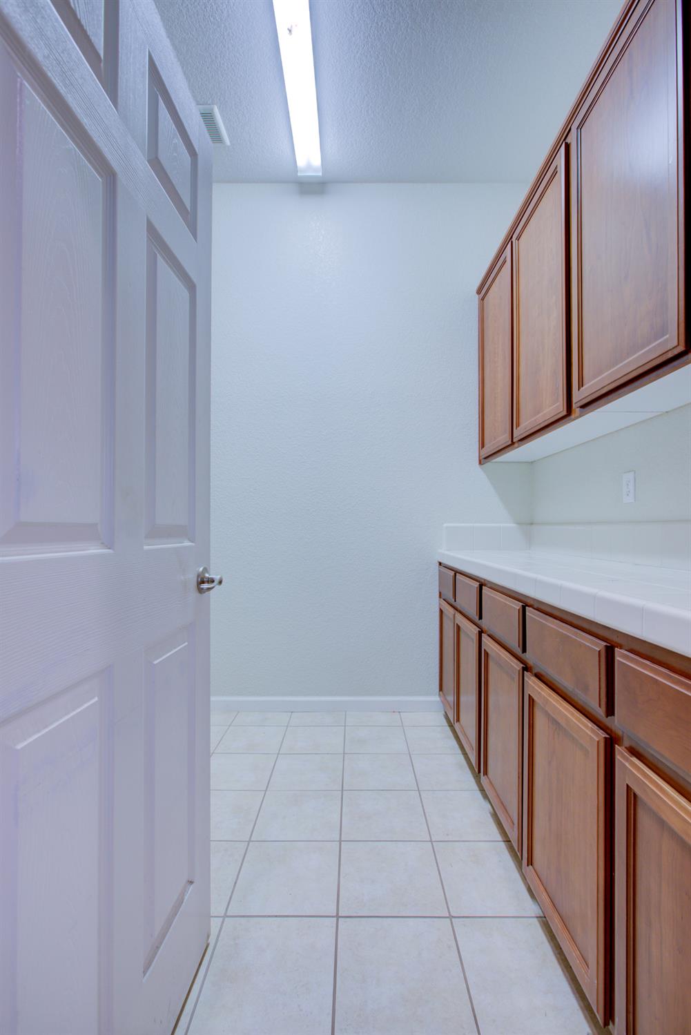 1709 Thomas Court Modesto, CA 95355 - Photo 11 of 39