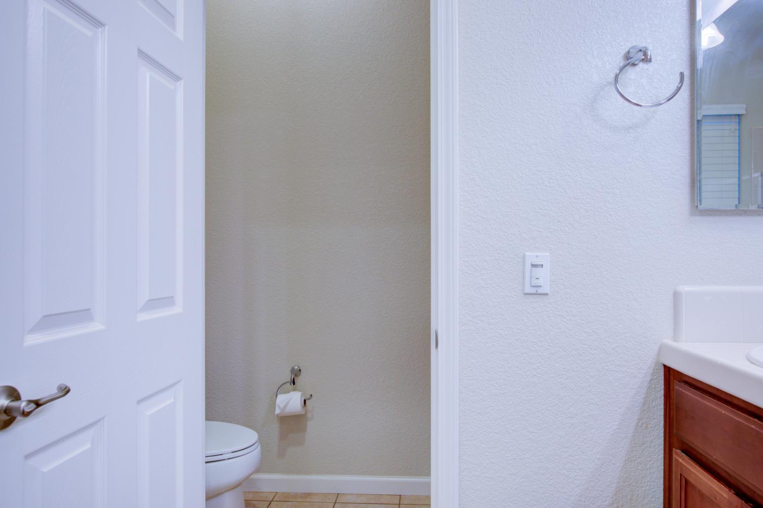 1709 Thomas Court Modesto, CA 95355 - Photo 27 of 39