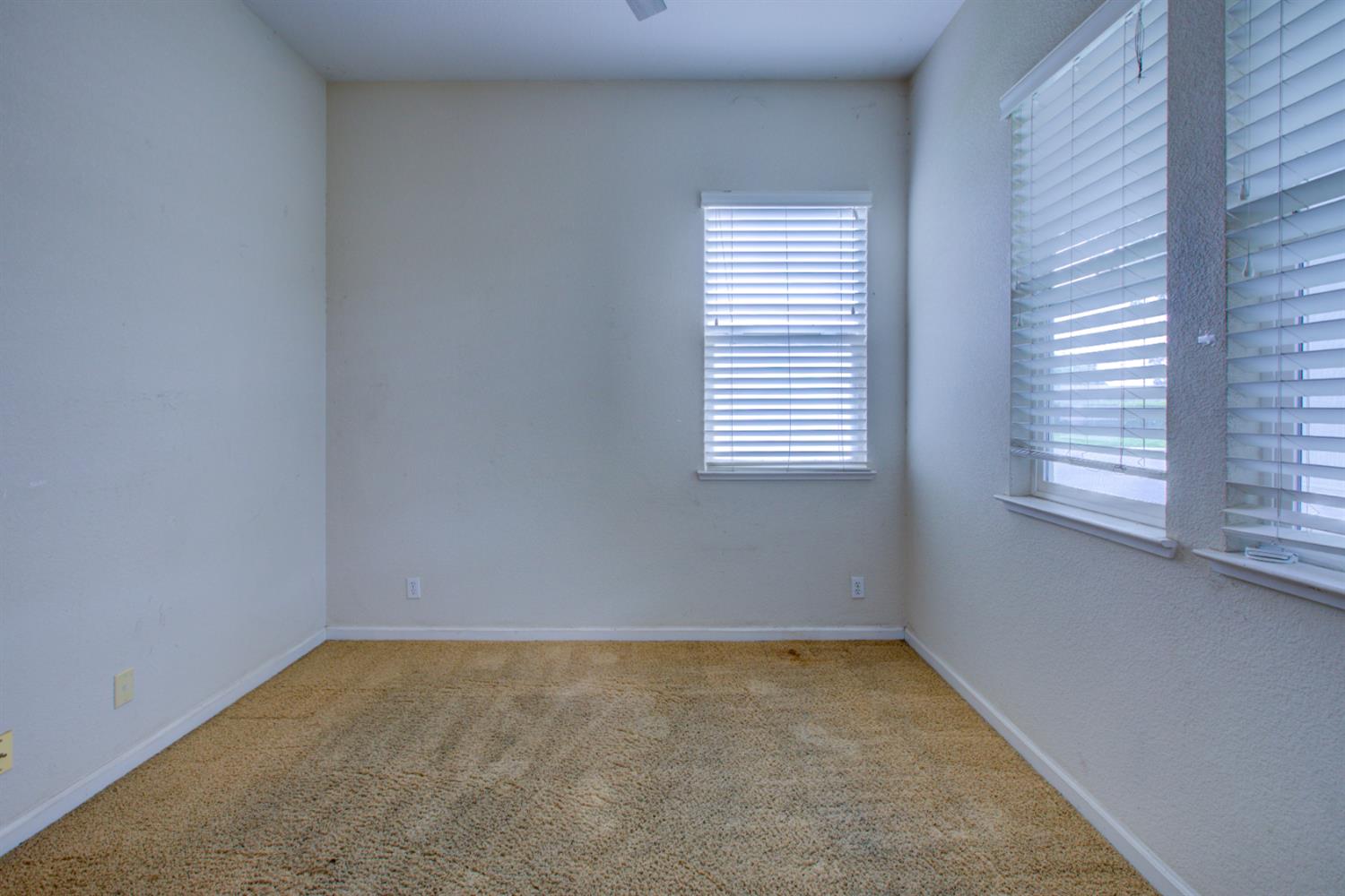 1709 Thomas Court Modesto, CA 95355 - Photo 6 of 39