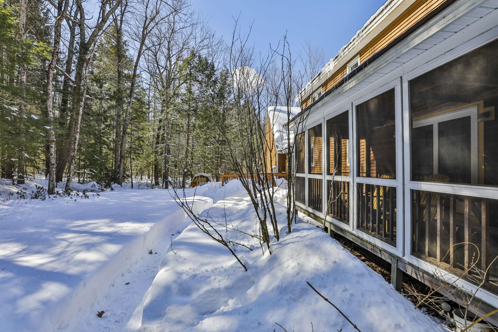 66 Winslow Road Dunbarton, NH 03046 - Photo 6 of 44 Gallery Image 6