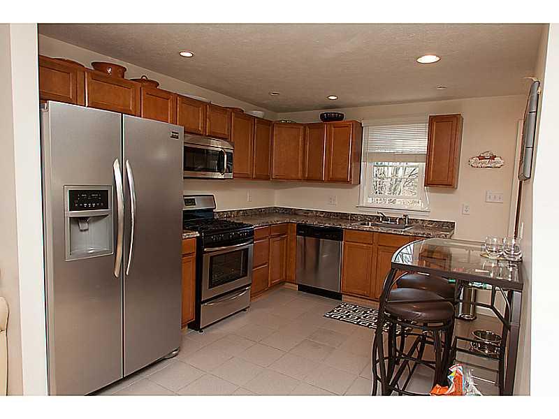 5132 McAnulty Road Pittsburgh, PA 15236 - Photo 12 of 22 Kitchen.