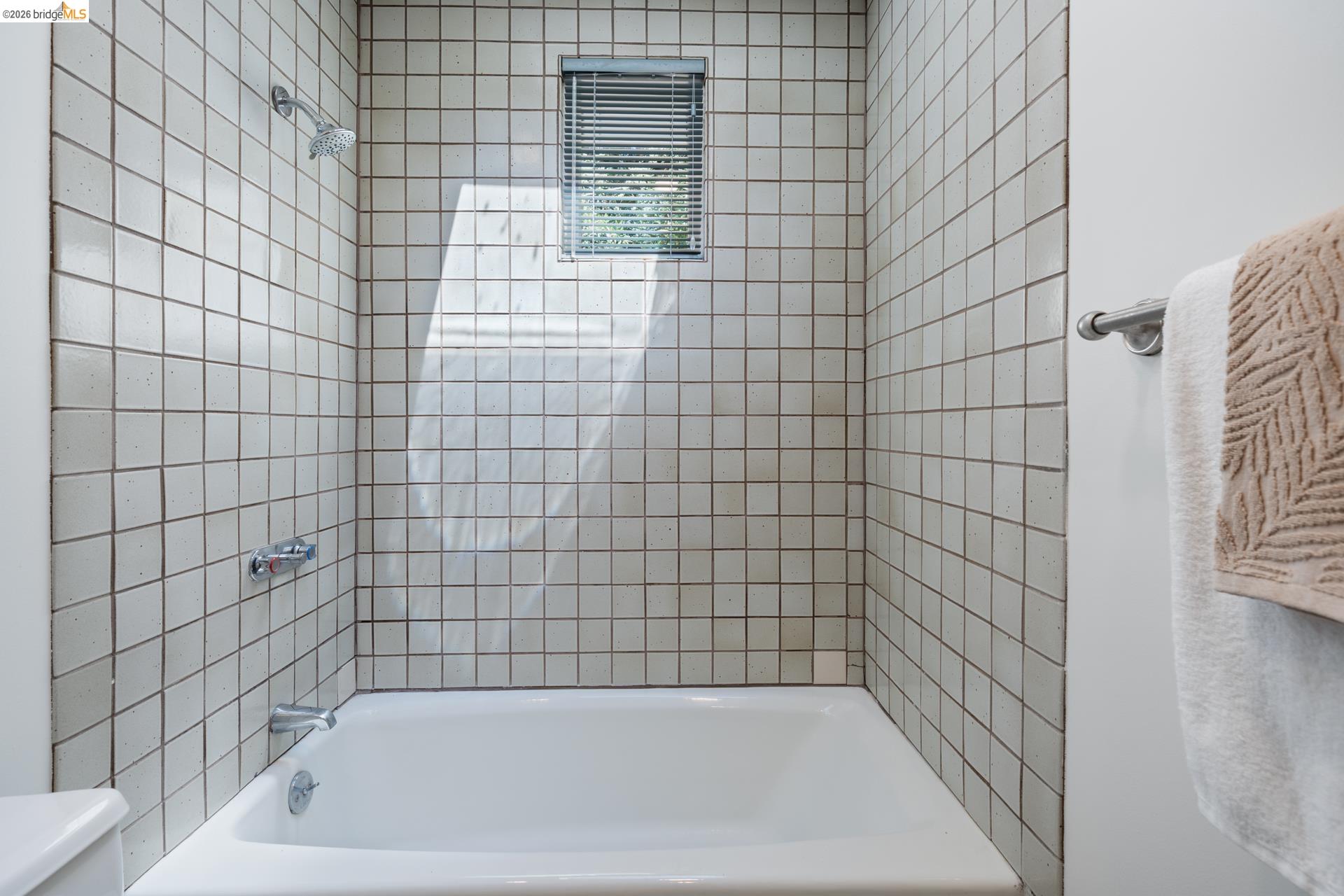 100 Avenida Drive Berkeley, CA 94708 - Photo 29 of 57