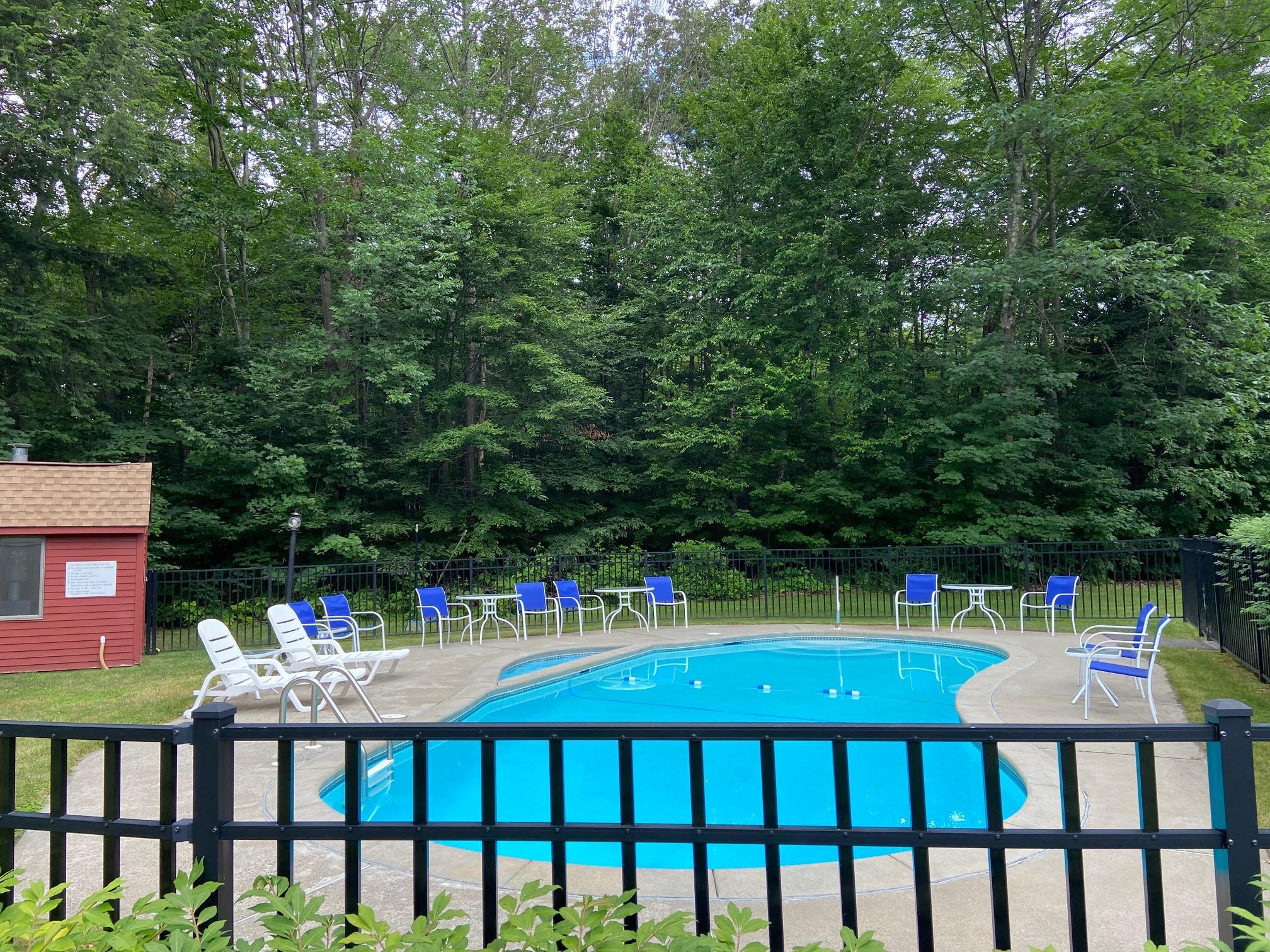 10 Greenridge Road, Unit 3 Lincoln, NH 03251 - Photo 3 of 23 Gallery Image 3