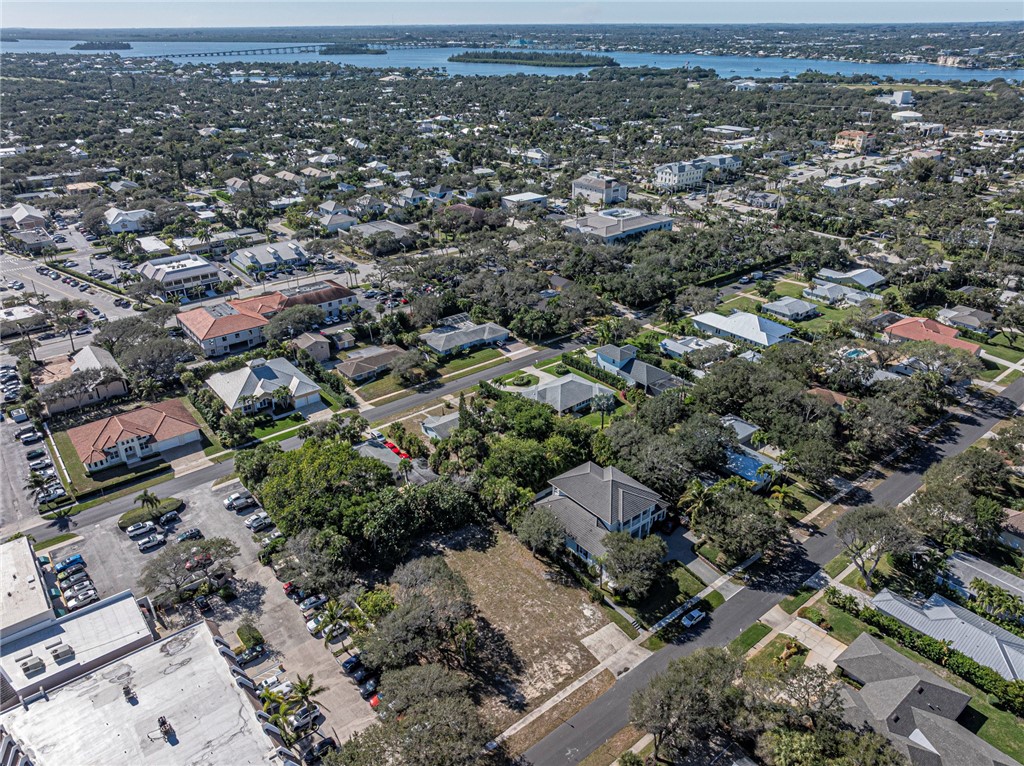 846 Banyan Road Vero Beach, FL 32963 - Photo 17 of 21