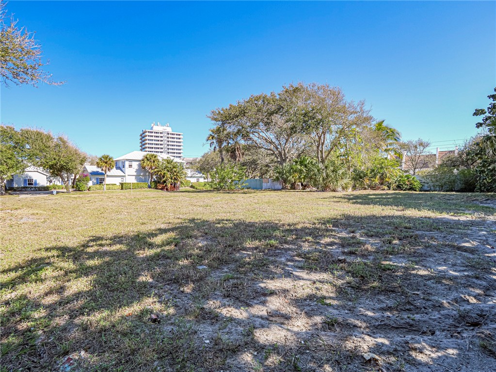 846 Banyan Road Vero Beach, FL 32963 - Photo 7 of 21