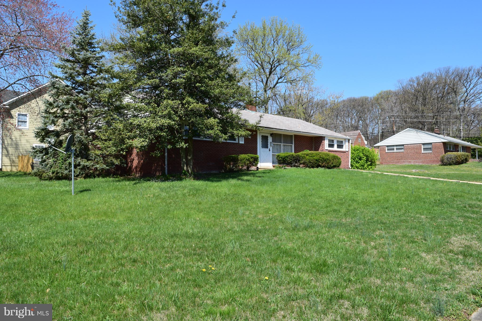 5203 Columbia Road Springfield, VA 22151 - Photo 13 of 16 Exterior (General)
